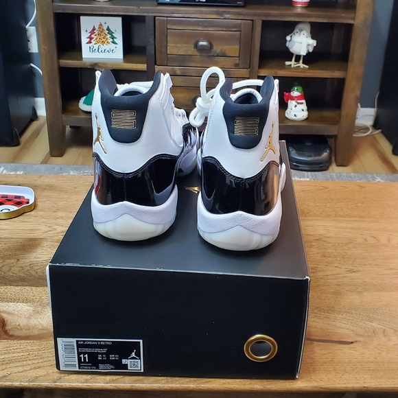 Jordan 11 Retro DMP Gratitude - Picture 4 of 8